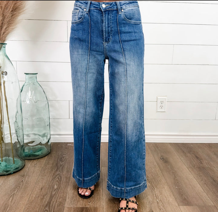Office days high rise pin tuck denim